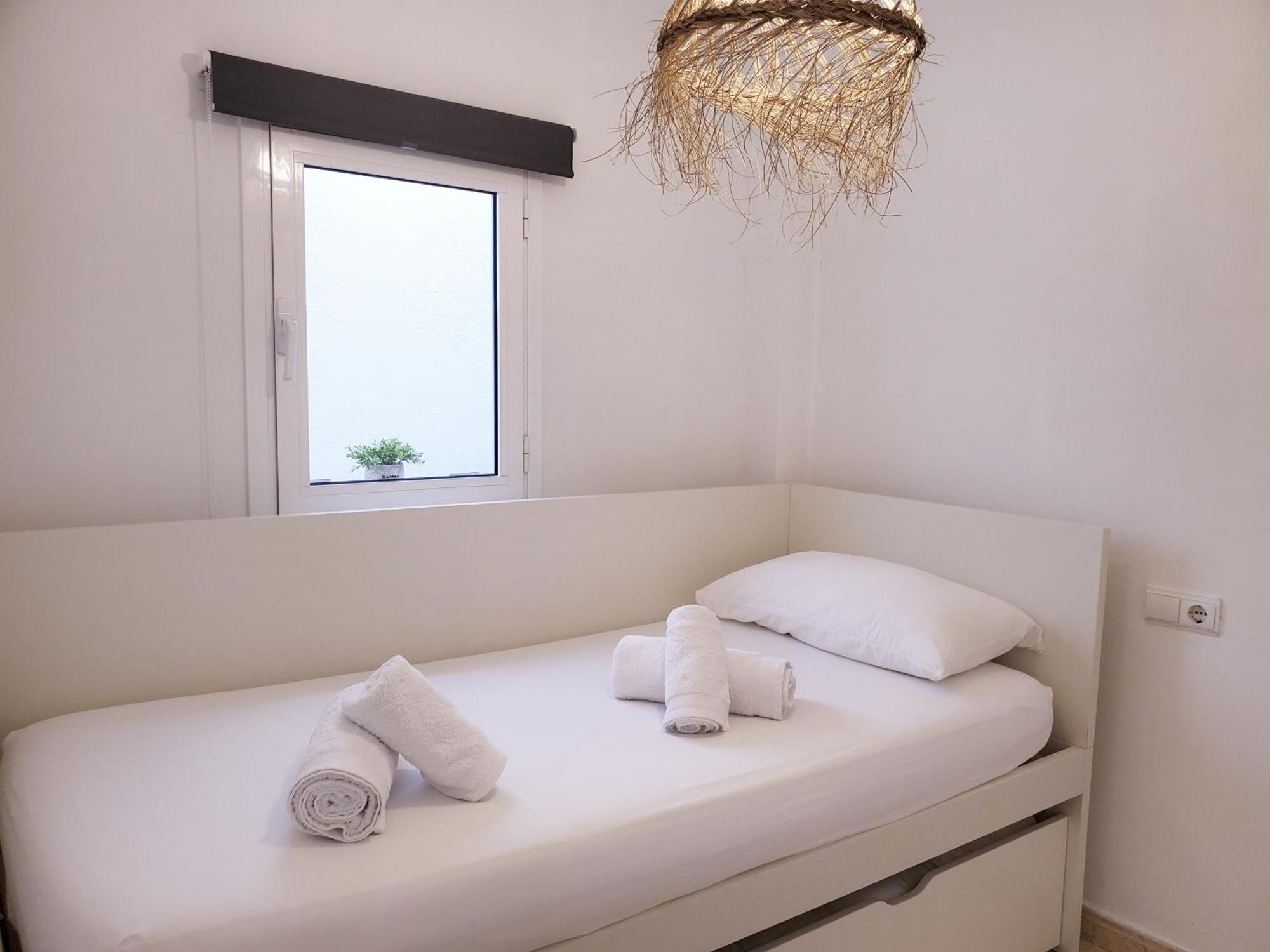 Apartamento Centrico Con Patio Privado Tarragona Exterior foto