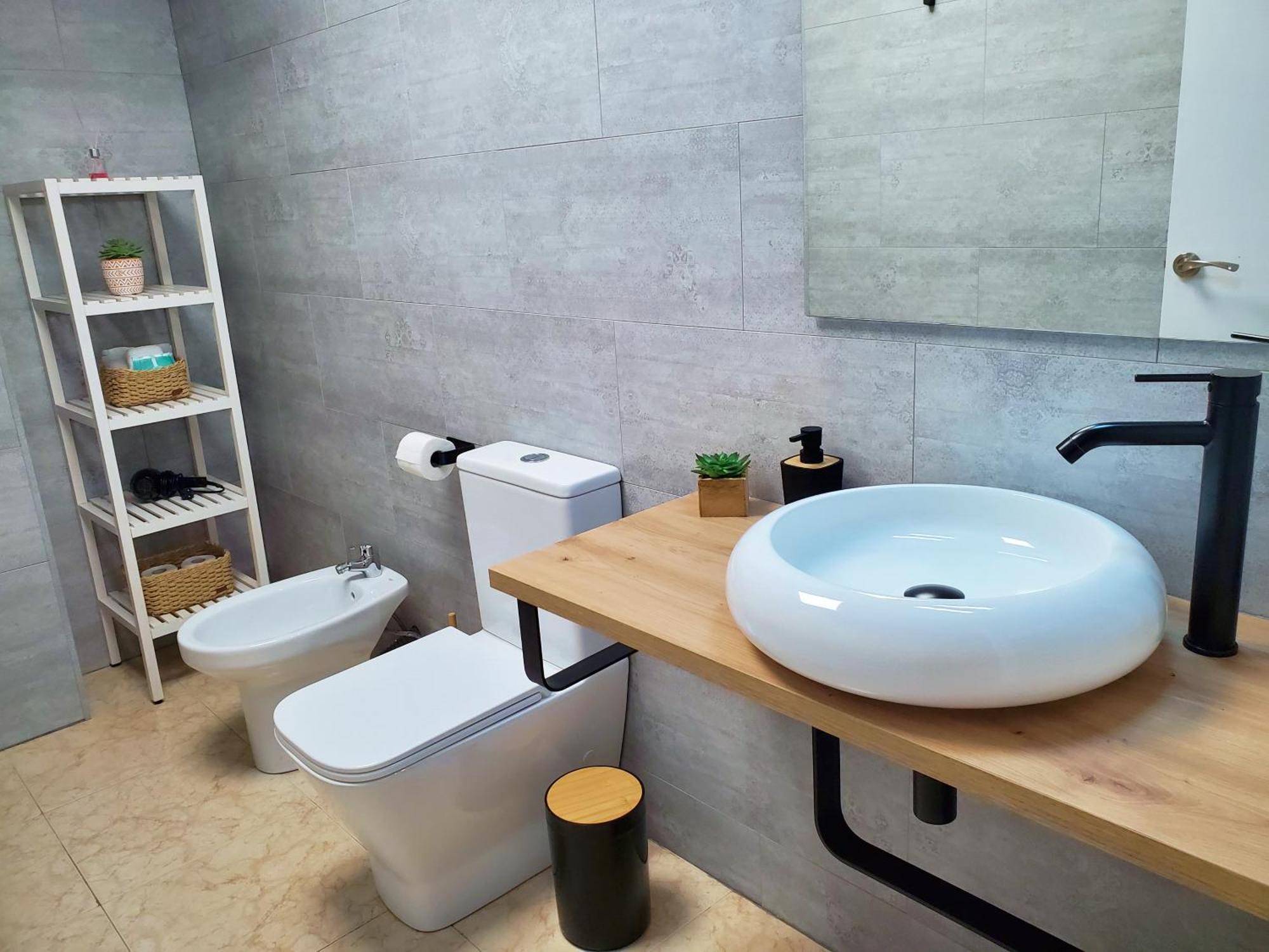 Apartamento Centrico Con Patio Privado Tarragona Exterior foto