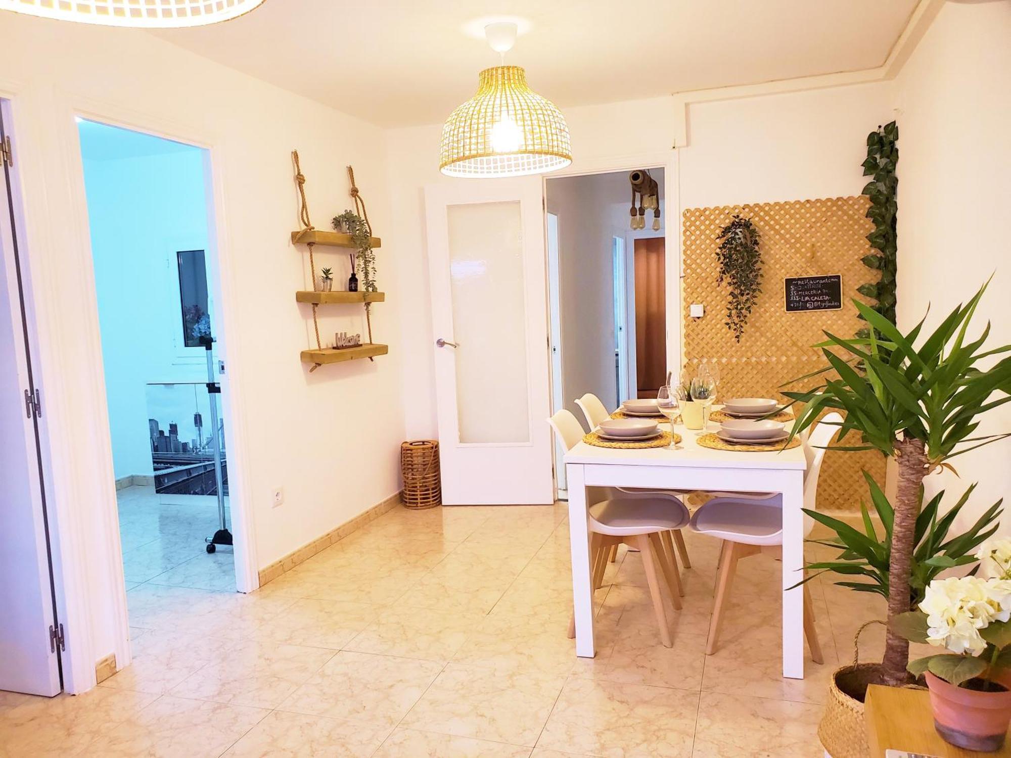 Apartamento Centrico Con Patio Privado Tarragona Exterior foto